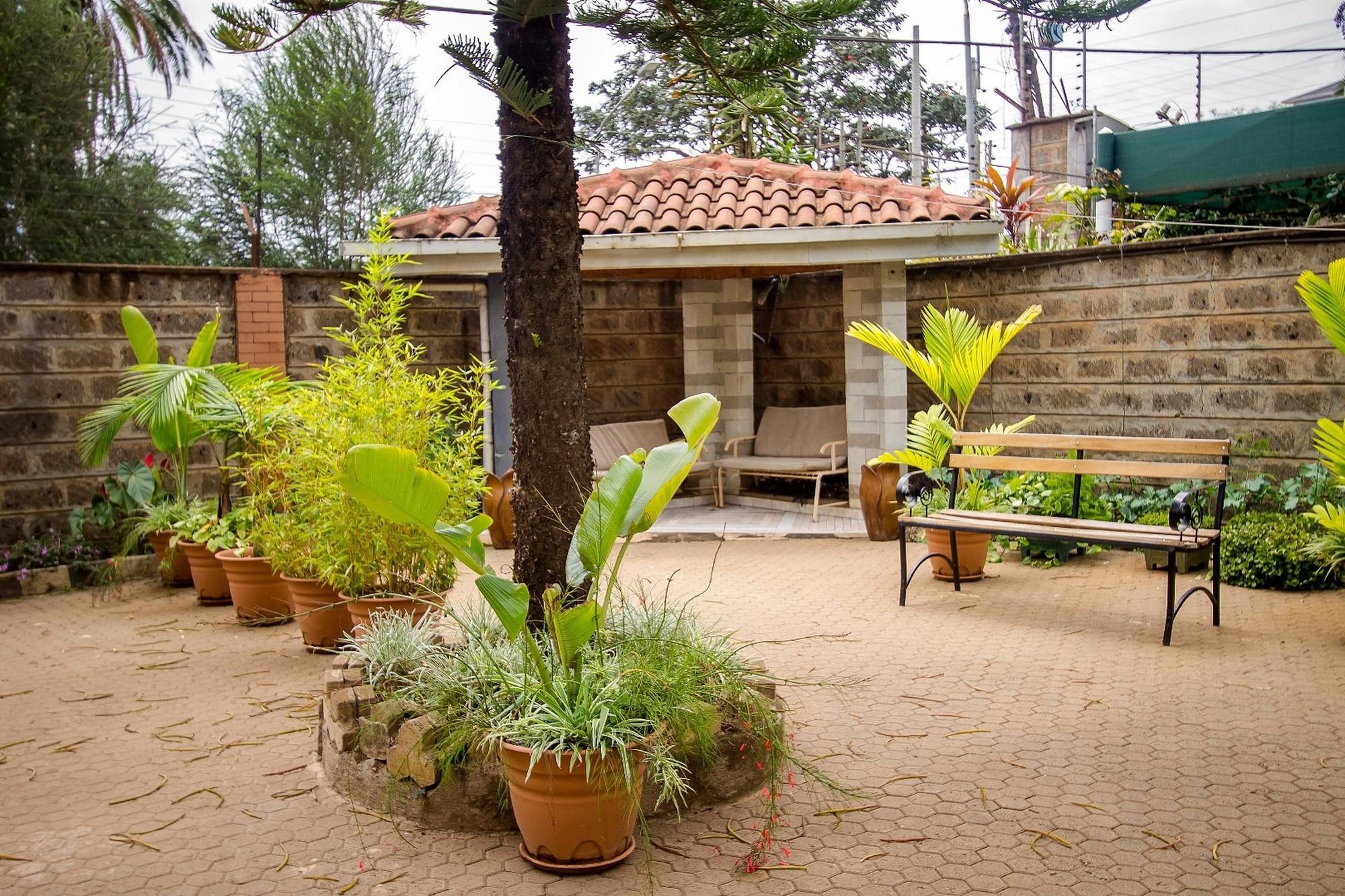 Magnolia Pine Bed & Breakfast 奈洛比 外观 照片