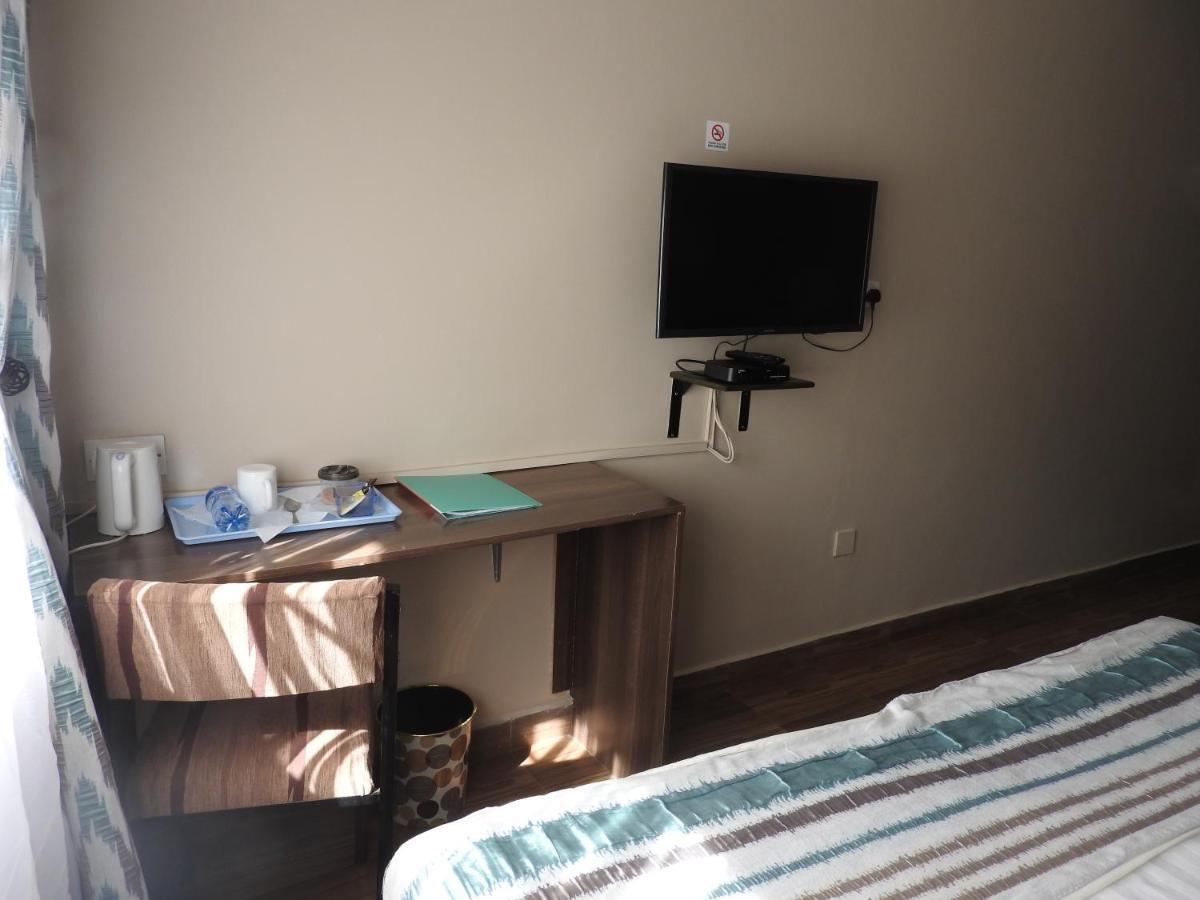 Magnolia Pine Bed & Breakfast 奈洛比 外观 照片